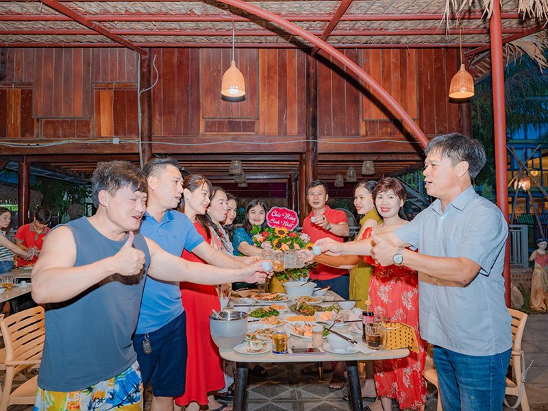 Khu nghỉ dưỡng Phú Minh Gia - Địa điểm tổ chức sinh nhật, tiệc bạn bè